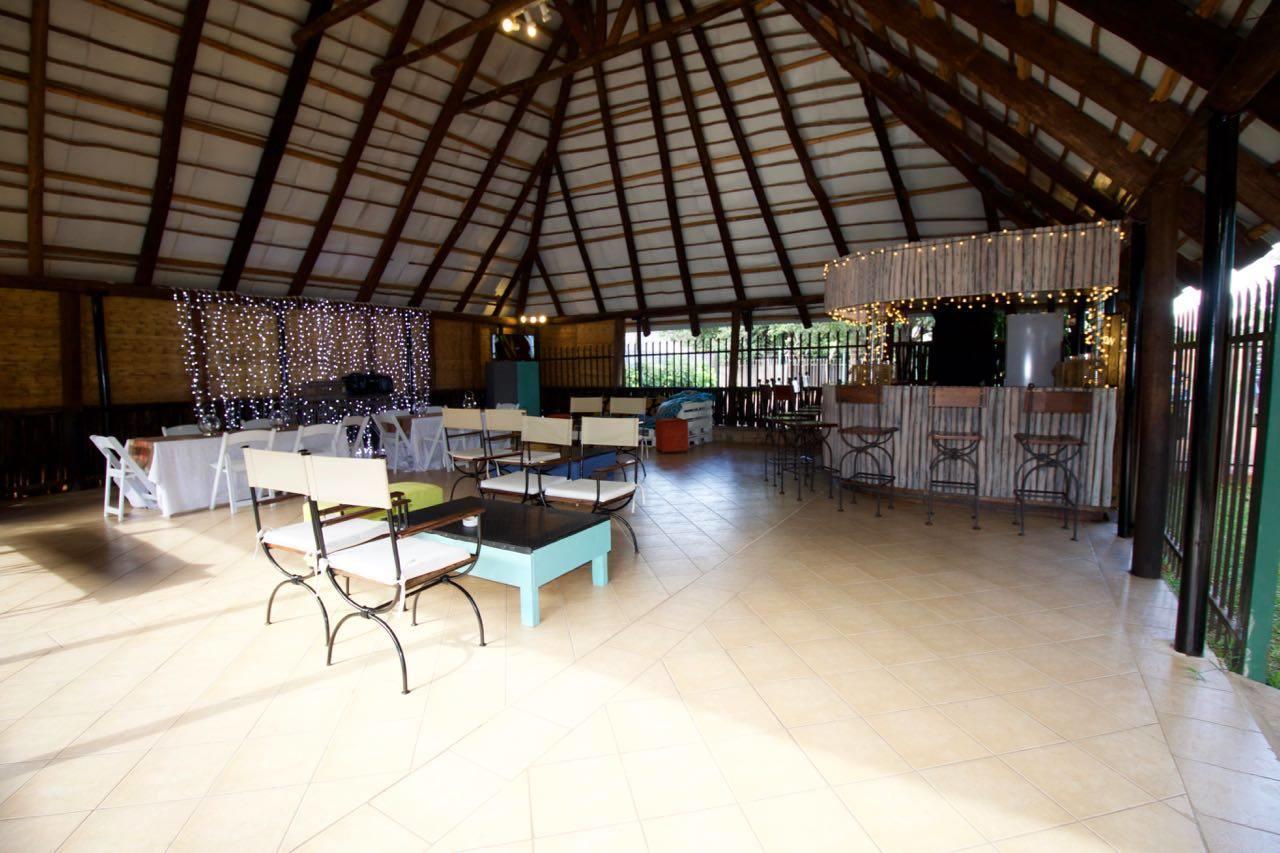 מפלי ויקטוריה Flatdog Lodge מראה חיצוני תמונה