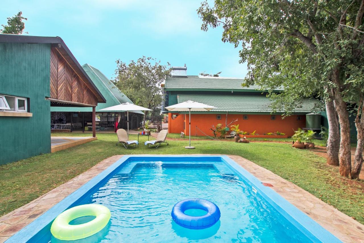 מפלי ויקטוריה Flatdog Lodge מראה חיצוני תמונה