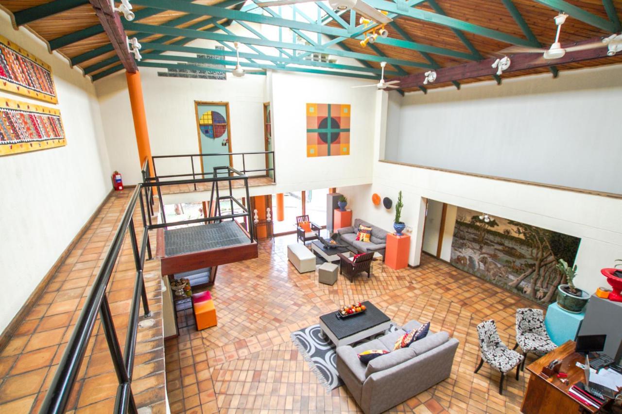 מפלי ויקטוריה Flatdog Lodge מראה חיצוני תמונה