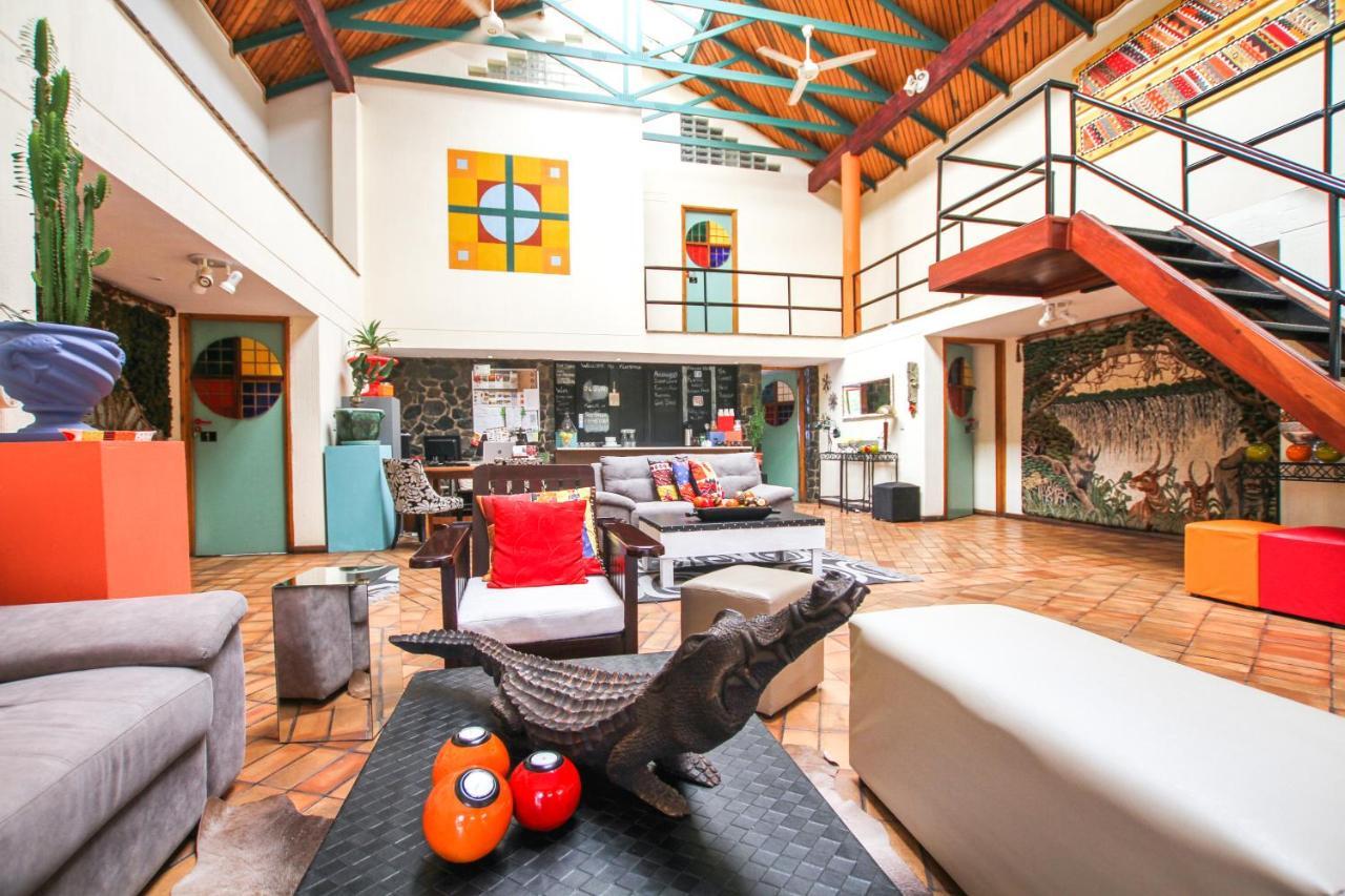 מפלי ויקטוריה Flatdog Lodge מראה חיצוני תמונה